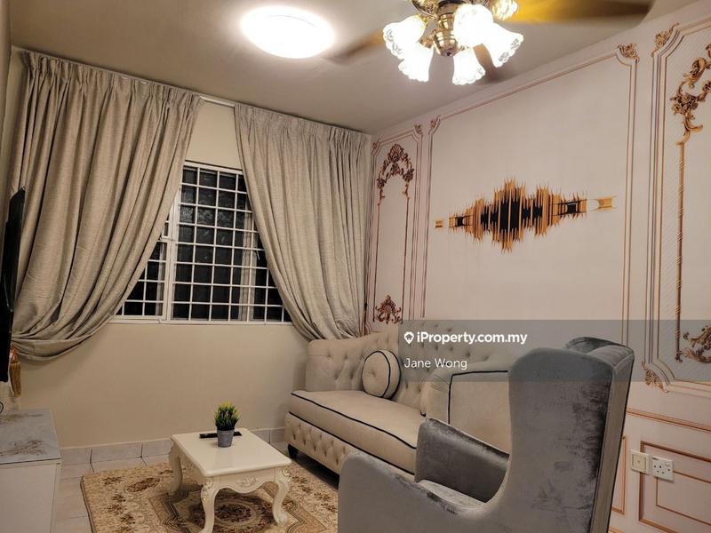 Rumah Flat untuk Dijual di Flora Damansara Flat oleh Jane Wong - iProperty.com.my