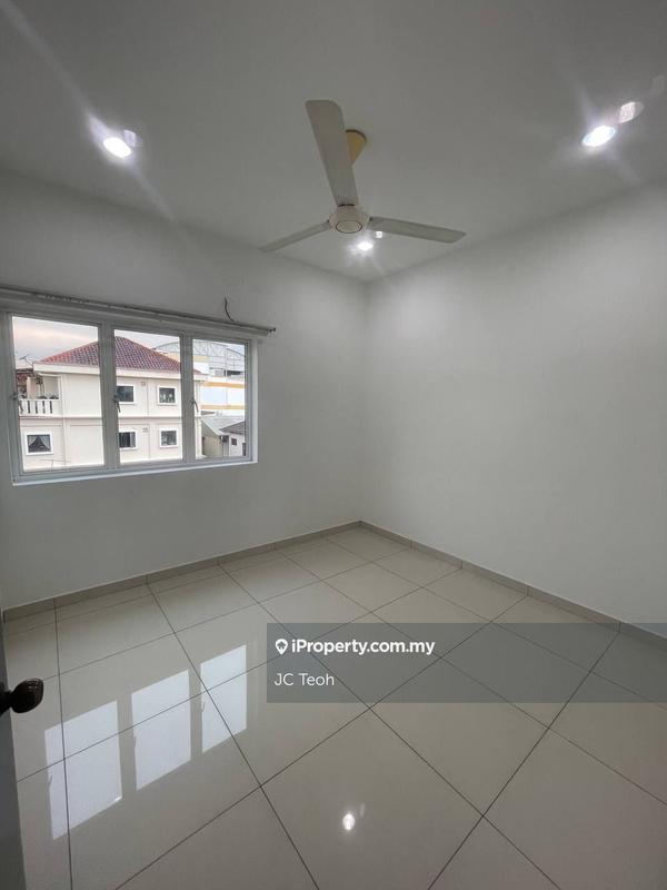 Rumah Bandar untuk Disewa di Kampung Cempaka, Petaling Jaya oleh JC Teoh - iProperty.com.my