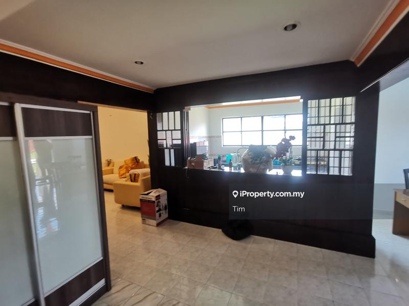 Bungalow House for Sale in Alor Gajah, Melaka by Tim - iProperty.com.my