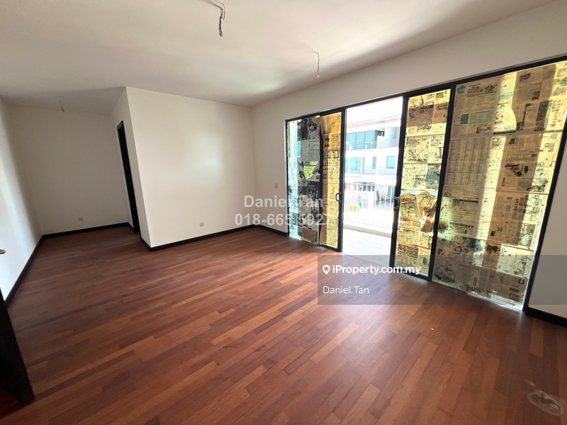 Rumah Berangkai 3.5 Tingkat untuk Dijual di Duta Villa, Setia Alam oleh Daniel Tan - iProperty.com.my