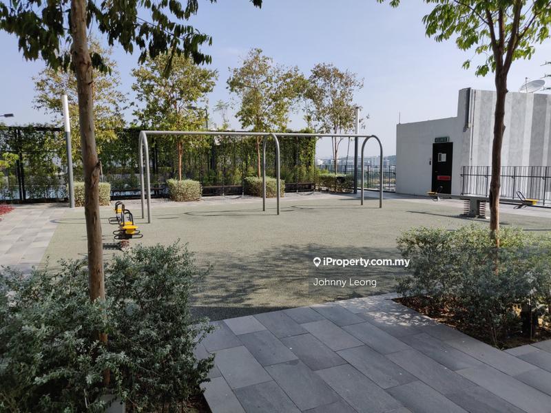 Service Residence for Sale in Centrus Soho by Johnny Leong - iProperty.com.my