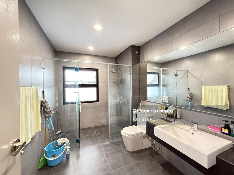 Cluster House for Sale in Jade Hills, Kajang by Charisse Ng - iProperty.com.my