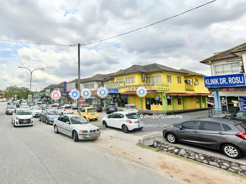 For Rent - 2-STOREY CORNER SHOP FACING MAINROAD