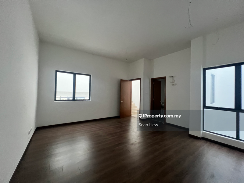 Rumah Berangkai 3.5 Tingkat untuk Disewa di Empire Residence , Damansara Perdana, Damansara Perdana oleh Sean Liew - iProperty.com.my