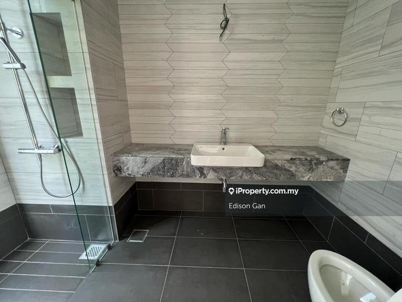 Bungalow House for Sale in Mont Kiara, Kuala Lumpur by Edison Gan - iProperty.com.my