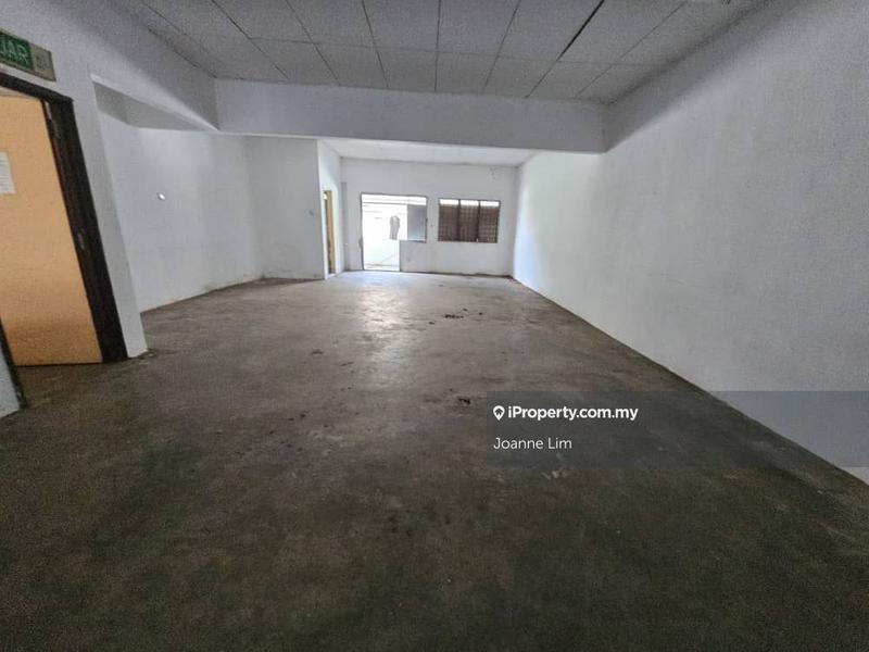 Shop-Office for Rent in 4nvb0, Cheng by Joanne Lim - iProperty.com.my