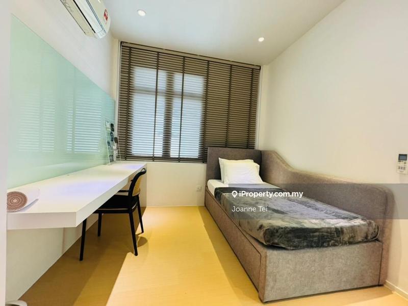 Rumah Teres 3-Tingkat untuk Dijual di Schumann, Symphony Hills, Cyberjaya, Cyberjaya oleh Joanne Tei - iProperty.com.my