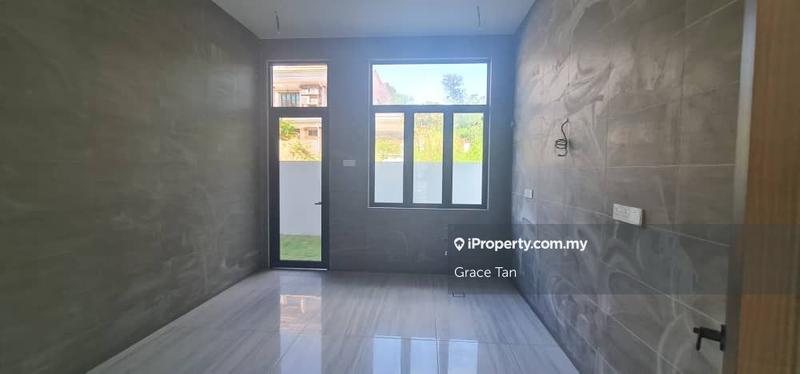 Bungalow House untuk Dijual di Seri Kembangan, Selangor oleh Grace Tan - iProperty.com.my