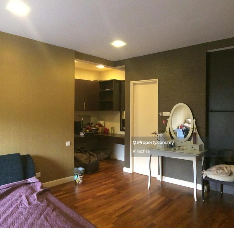 For Sale - Kiaramas Cendana