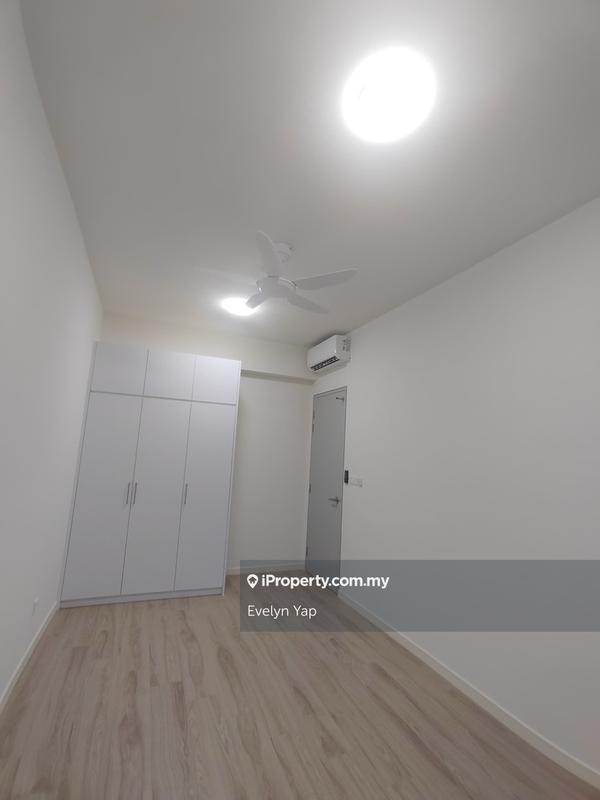 For Sale - Emerald 9