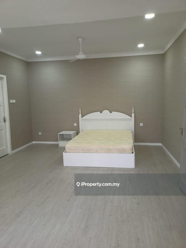 Bungalow House for Sale in Tanjung Bungah, Penang by Ederic J. Low - iProperty.com.my