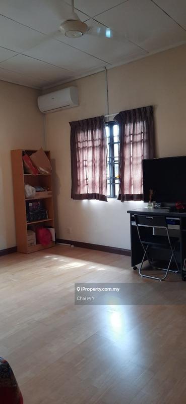 Rumah Berkembar untuk Dijual di Bandar Kinrara Seksyen 6, Bandar Kinrara oleh Chai M Y - iProperty.com.my