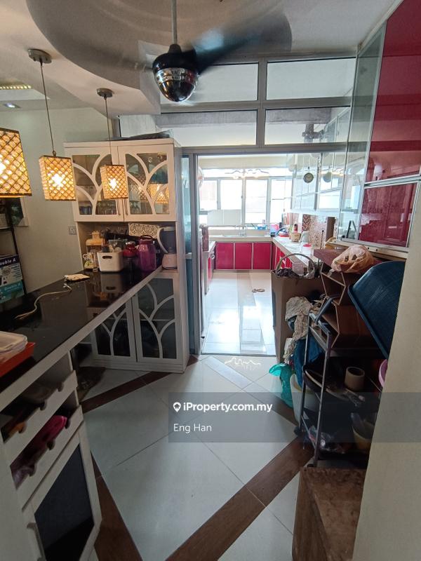 Kondominium untuk Dijual di Suriamas oleh Eng Han - iProperty.com.my