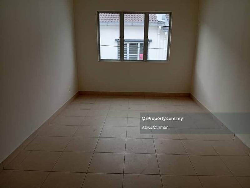 2-storey Terraced House for Sale in Iringan Bayu, Seremban by Azrul Othman - iProperty.com.my