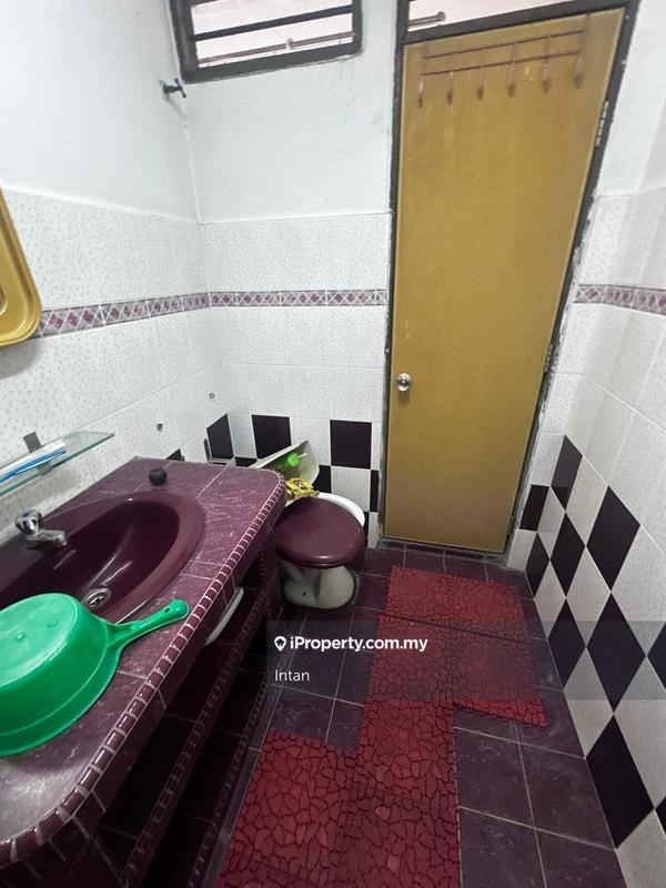 Rumah Berangkai 2 Tingkat untuk Dijual di Kelana Jaya, Petaling Jaya oleh Intan - iProperty.com.my