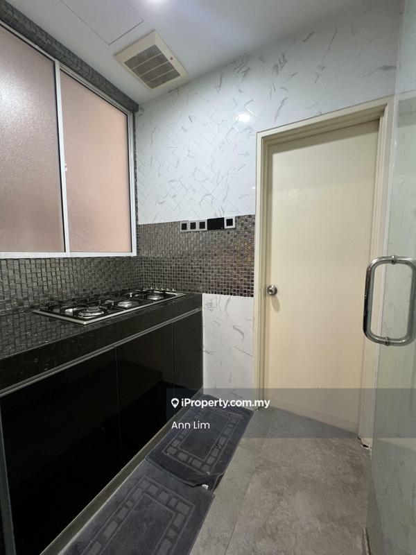 Service Residence for Rent in Waldorf Tower by Ann Lim - iProperty.com.my