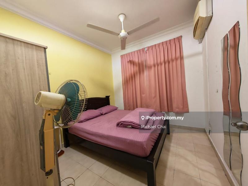 For Rent - Koi Tropika