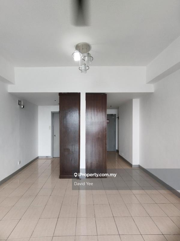 Service Residence for Sale in Amcorp Serviced Suites by David Yee - iProperty.com.my