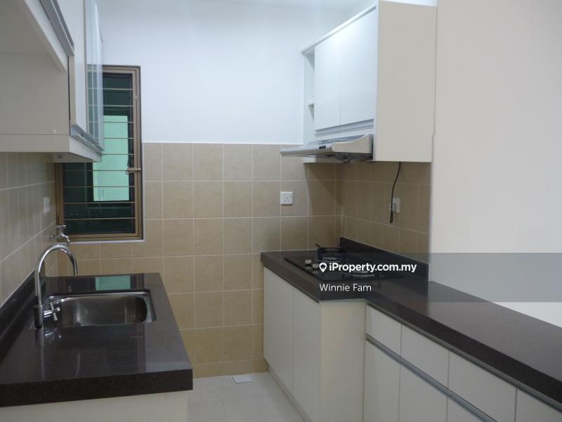 For Rent - Tropicana City Tropics