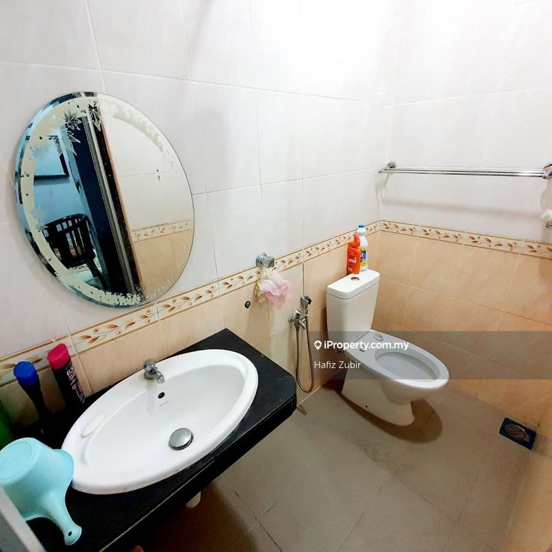 Rumah Berkembar untuk Dijual di Bandar Seri Putra, Bangi oleh Hafiz Zubir - iProperty.com.my