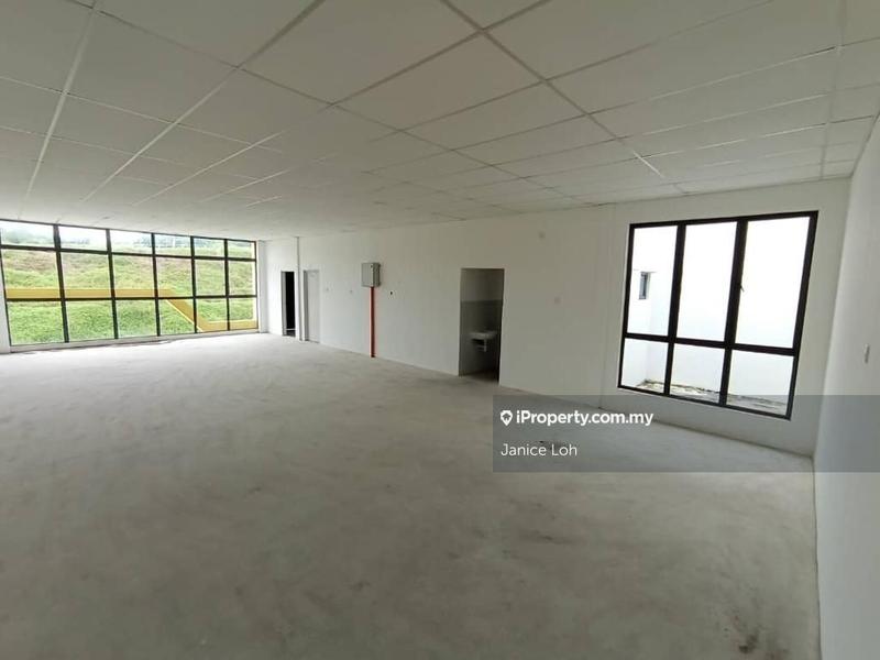 Terrace Factory for Sale in Andalas link factory ready move in, Senawang by Janice Loh - iProperty.com.my