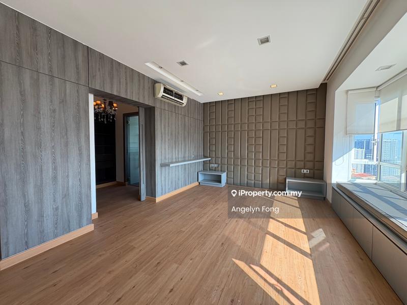 Condominium for Sale in Kiaraville by Angelyn Fong - Living Room - iProperty.com.my