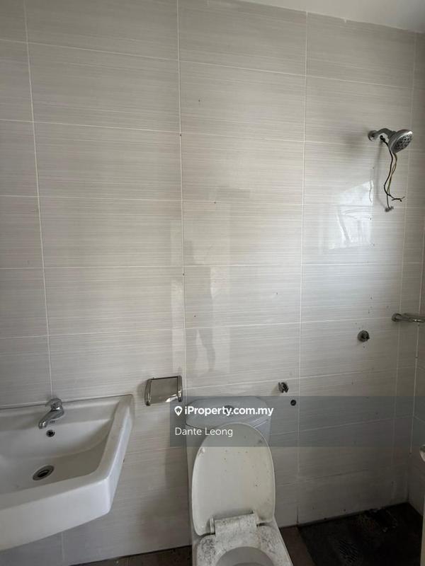 Rumah Berangkai 3 Tingkat untuk Dijual di Taman Sri Tanjung, Semenyih oleh Dante Leong - iProperty.com.my