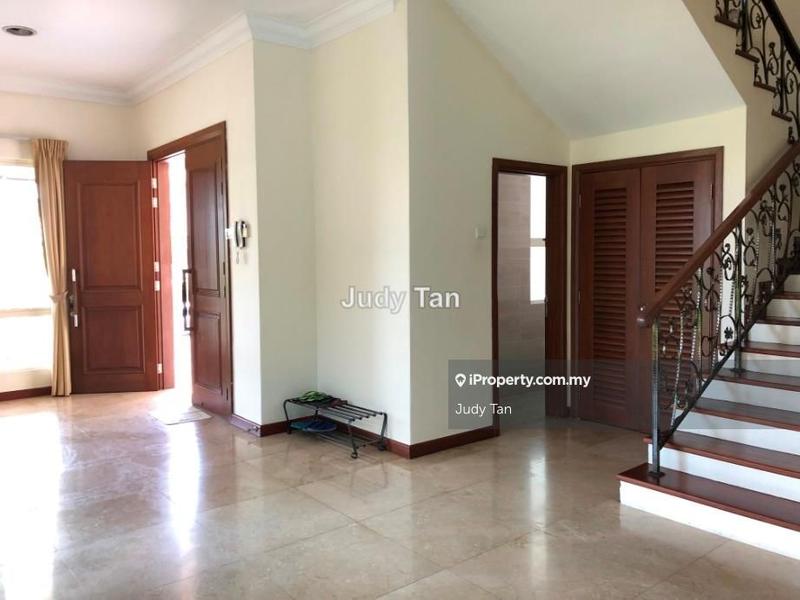Banglo untuk Dijual di Taman Duta, Bukit Tunku (Kenny Hills) oleh Judy Tan - Entrance into House - iProperty.com.my