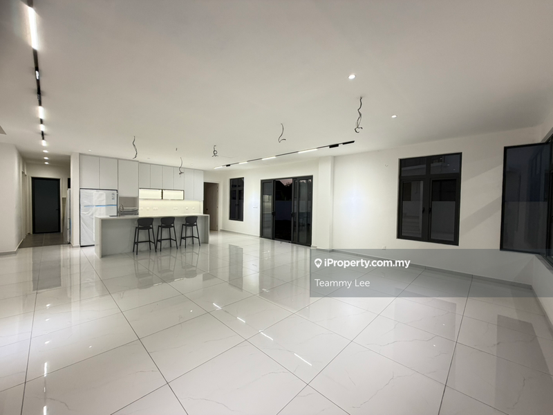 Rumah Berkembar untuk Dijual di Taman Ikhlas, Bandar Sungai Long oleh Teammy Lee - iProperty.com.my