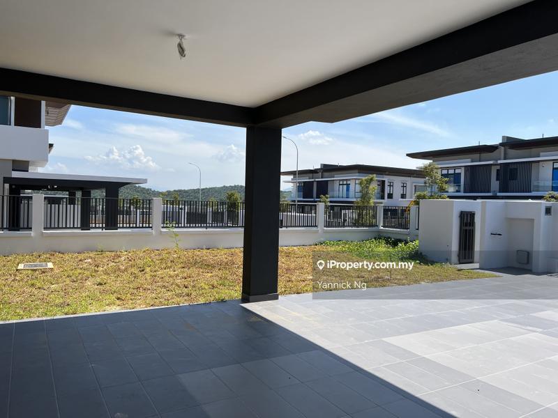 Rumah Berkembar untuk Dijual di Hampton residence, Sungai Buloh oleh Yannick Ng - iProperty.com.my