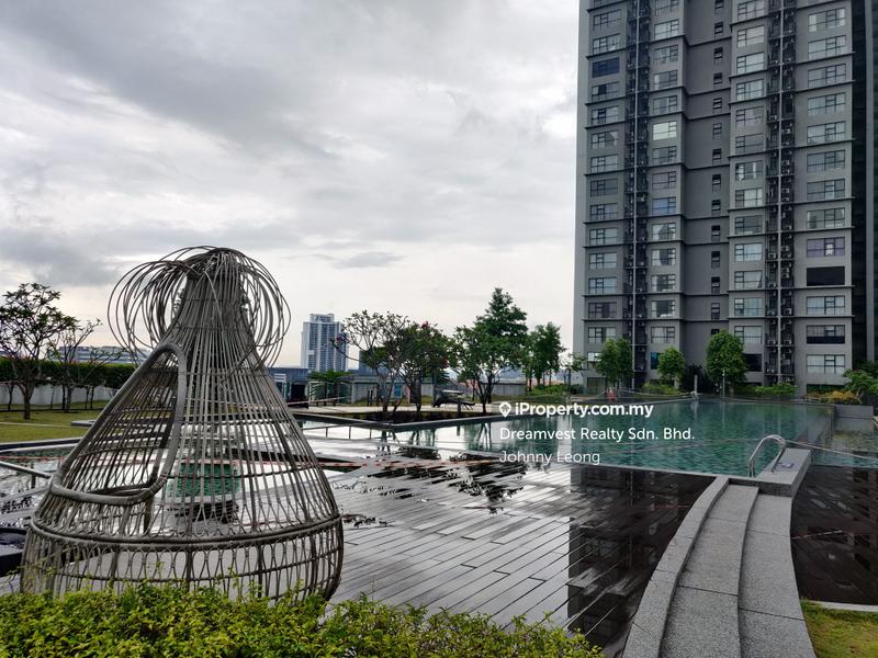 Residensi Servis untuk Dijual di HYVE oleh Johnny Leong - iProperty.com.my