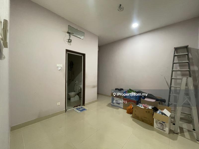 Rumah Berkembar untuk Dijual di Bukit Sungai Long, Bandar Sungai Long oleh Aivan Ng - iProperty.com.my