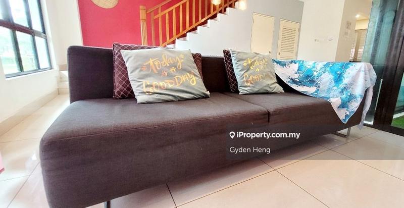 Rumah Teres 2-Tingkat untuk Dijual di Leisure Farm, Gelang Patah oleh Gyden Heng - iProperty.com.my