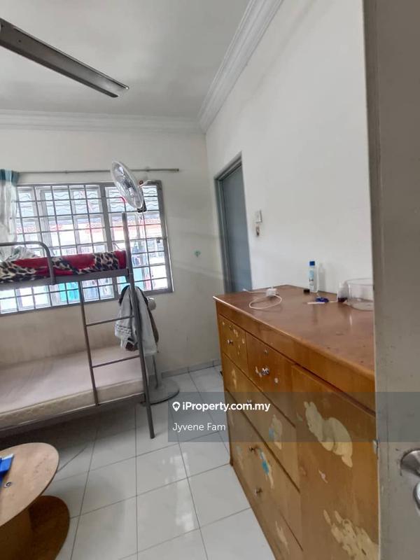 Rumah Berangkai 2 Tingkat untuk Dijual di Taman Taming Jaya, Balakong oleh Jyvene Fam - iProperty.com.my