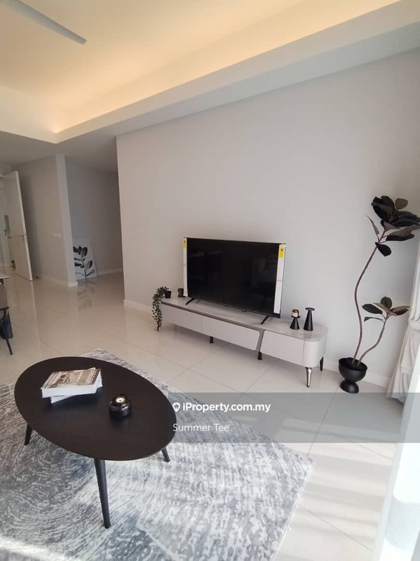 For Rent - The Sentral Suites