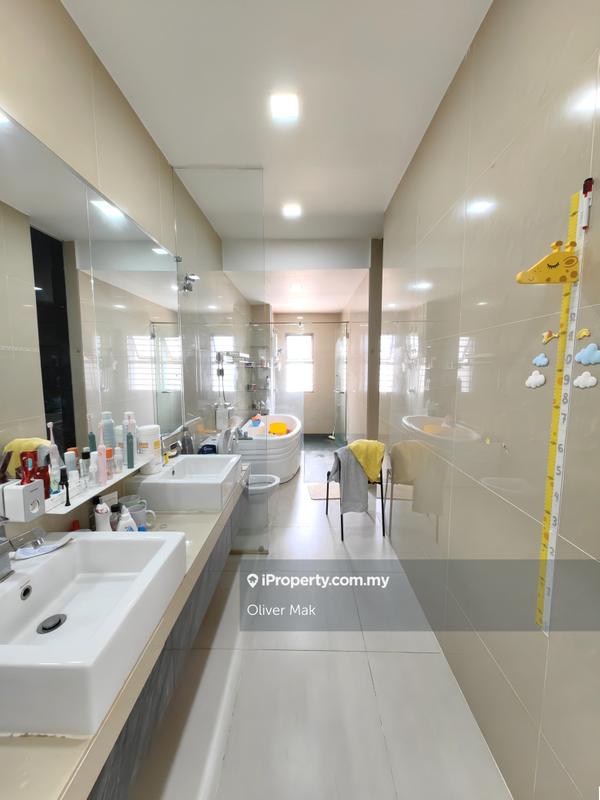 Rumah Berangkai 3 Tingkat untuk Dijual di Jalil Sutera, Bukit Jalil oleh Oliver Mak - iProperty.com.my