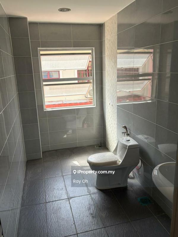 Banglo Pautan untuk Dijual di 28 Residency, Petaling Jaya oleh Ray Oh - Bathroom - iProperty.com.my