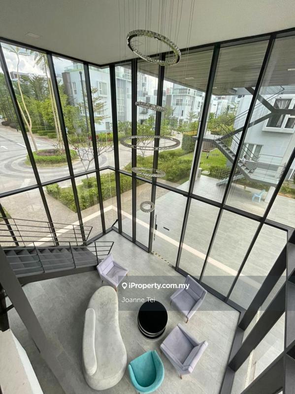 Bungalow House for Sale in Lakefront Villa, Cyberjaya by Joanne Tei - iProperty.com.my