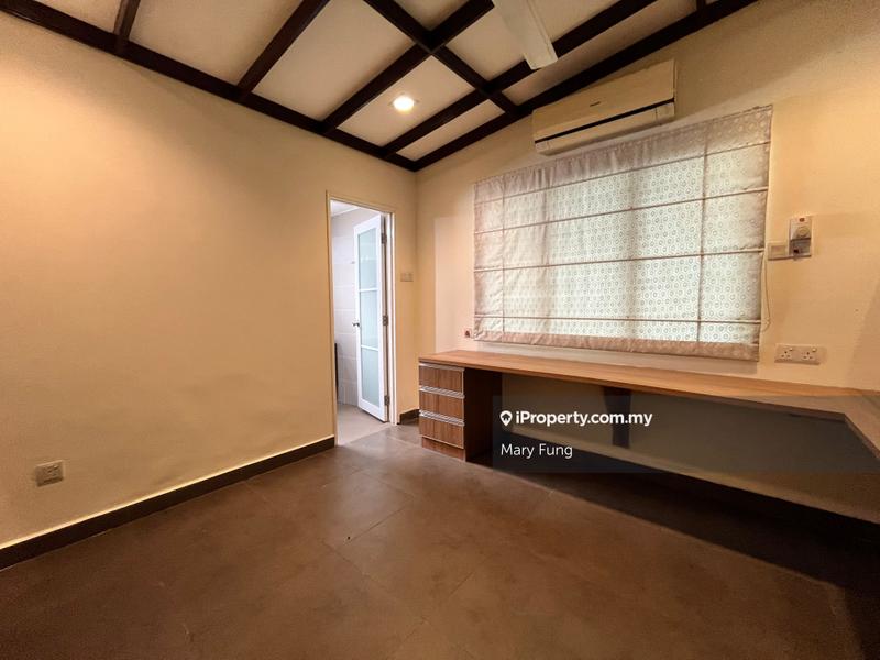 Bungalow House for Sale in Seksyen 4, Petaling Jaya by Mary Fung - iProperty.com.my