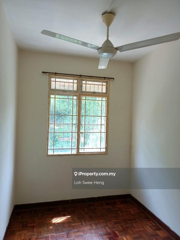 Pangsapuri untuk Dijual di Semarak Apartment, Taman Putra Perdana oleh Loh Swee Heng - iProperty.com.my