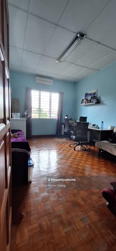Semi-Detached House for Sale in Taman Overseas Union (Taman Oug), Jalan Klang Lama (Old Klang Road) by Jackie Chong - iProperty.com.my