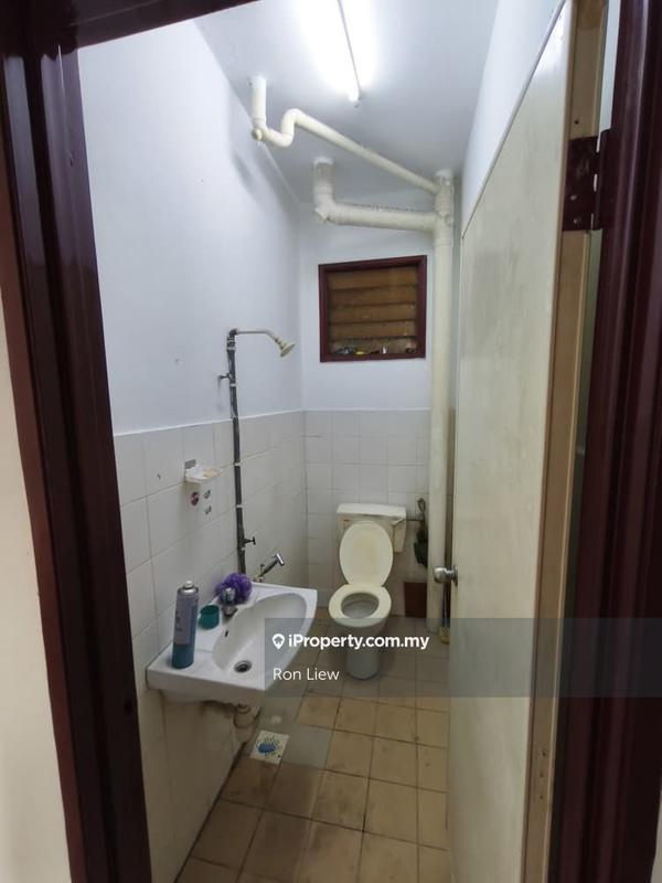 Rumah Teres 2-Tingkat untuk Dijual di Saujana Puchong, Puchong oleh Ron Liew - iProperty.com.my