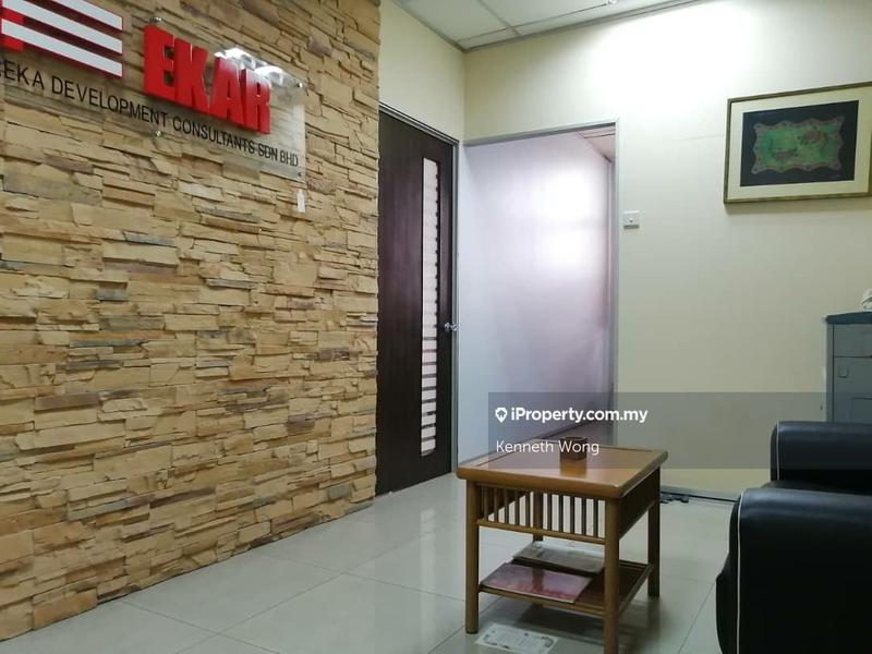 Office for Sale in Sunwaymas Commercial Centre, Petaling Jaya by Kenneth Wong - iProperty.com.my