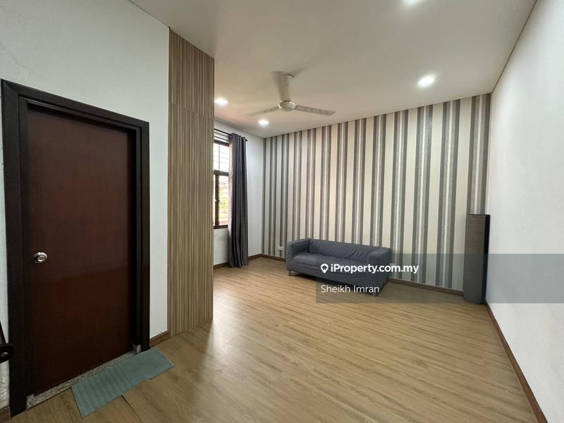Rumah Teres untuk Dijual di Bukit Jelutong, Shah Alam oleh Sheikh Imran - iProperty.com.my