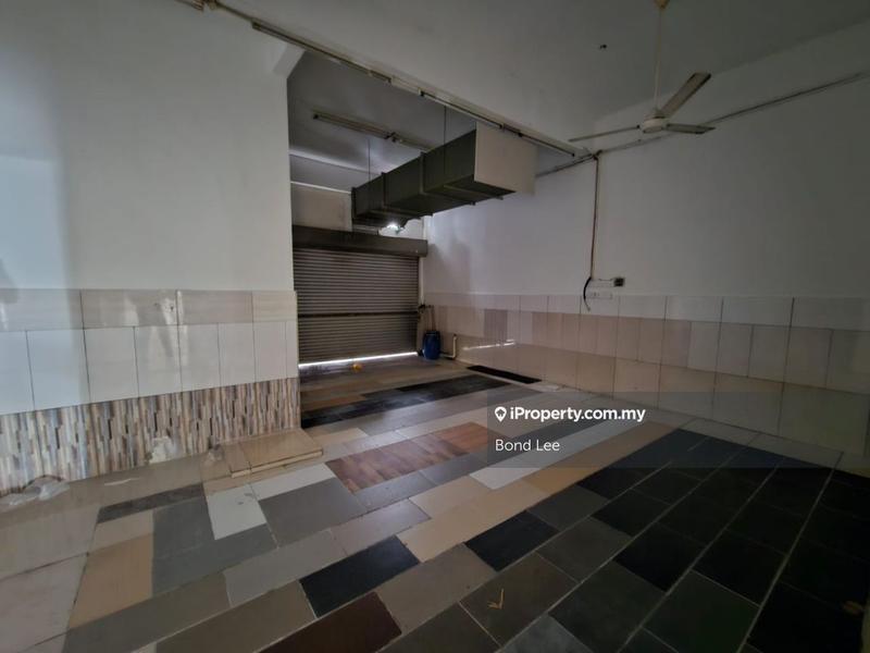 Kedai untuk Disewa di Bandar Country Homes, Rawang oleh Bond Lee - iProperty.com.my