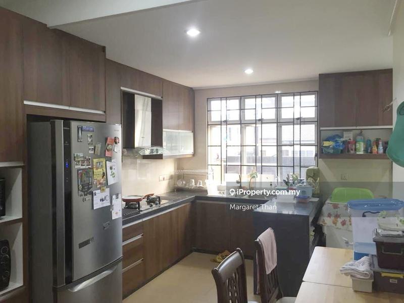 Semi-Detached House for Sale in SS 4B, Taman Kelana Jaya, Petaling Jaya by Margaret Than - iProperty.com.my