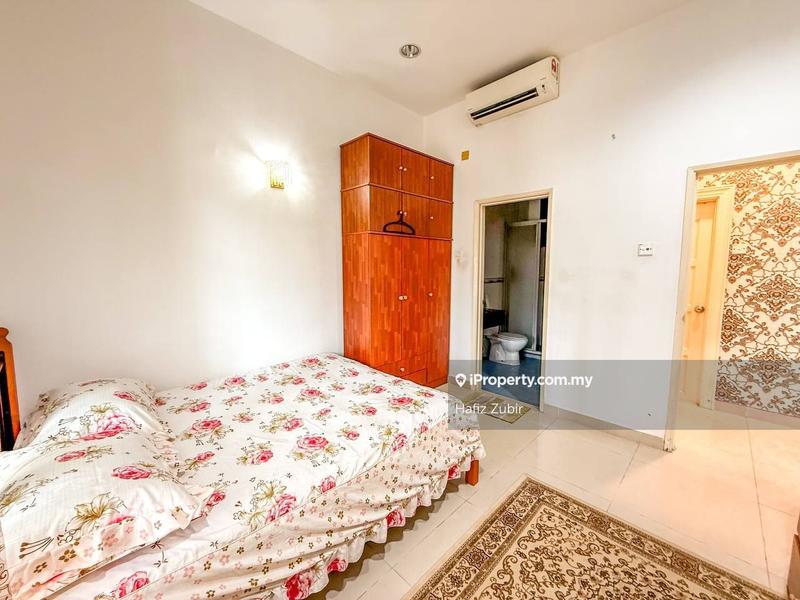 Rumah Berkembar untuk Dijual di 8da2t, Ulu Kelang oleh Hafiz Zubir - iProperty.com.my