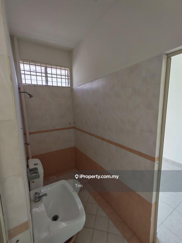 Rumah Berangkai 2 Tingkat untuk Dijual di Taman Semabok Perdana, Semabok oleh Tim - iProperty.com.my