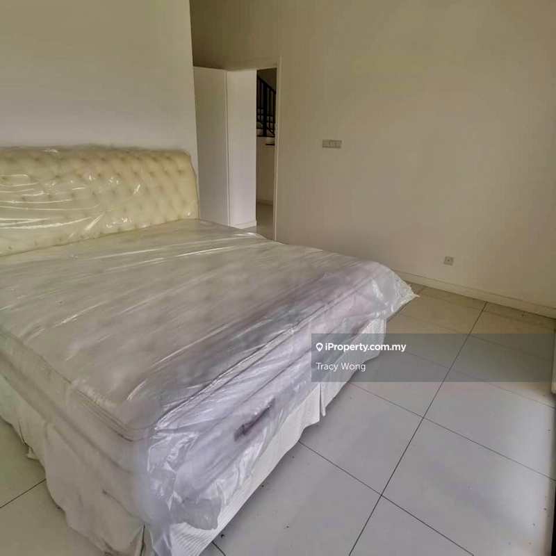 Semi-Detached House for Sale in Sungai Long, Bandar Sungai Long by Tracy Wong - iProperty.com.my