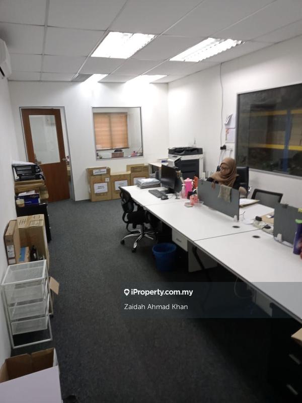Gudang untuk Disewa di Taman Perindustrian Subang, Subang Jaya oleh Zaidah Ahmad Khan - iProperty.com.my